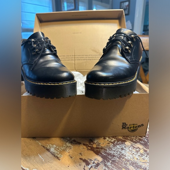 Dr. Martens Leona Lo Black vintage smooth US 9/UK 7/EU 41 EXCELLENT shape! - Picture 3 of 8